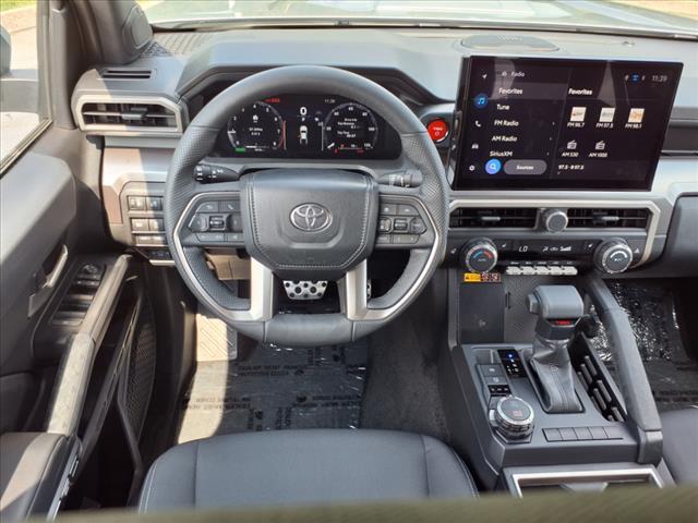 2025 Toyota Tacoma TRD Sport HV