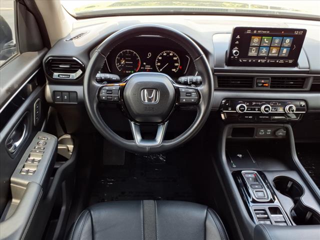 2024 Honda Pilot EX-L w/Rear Captain's Chairs
