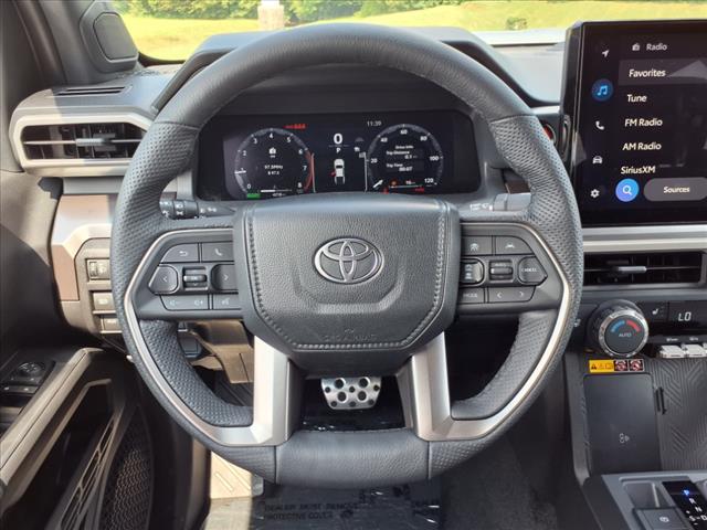 2025 Toyota Tacoma TRD Sport HV