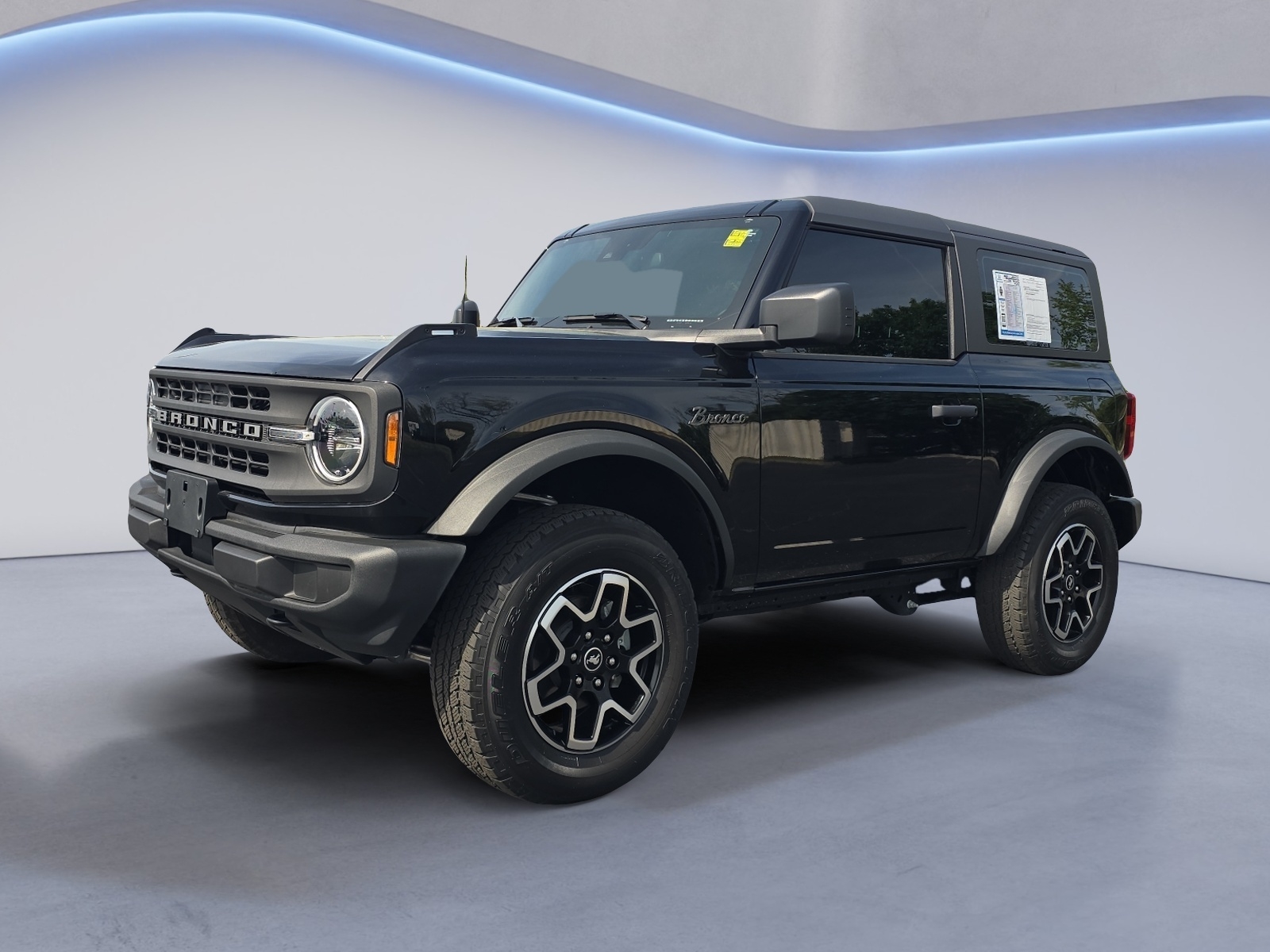 Shadow Black 2023 Ford Bronco 2-Door 4WD SUV / Crossover Four-Wheel Drive 7-Speed Manual