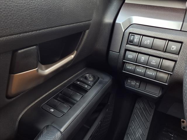 2025 Toyota Tacoma TRD Sport HV