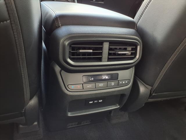 2024 Honda Pilot EX-L w/Rear Captain's Chairs