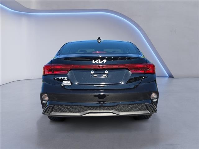 2024 Kia Forte LX