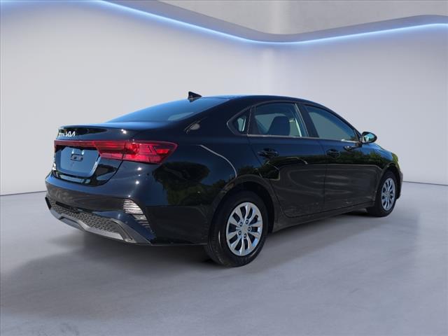 2024 Kia Forte LX