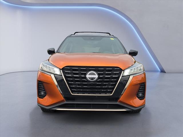 2022 Nissan Kicks SR