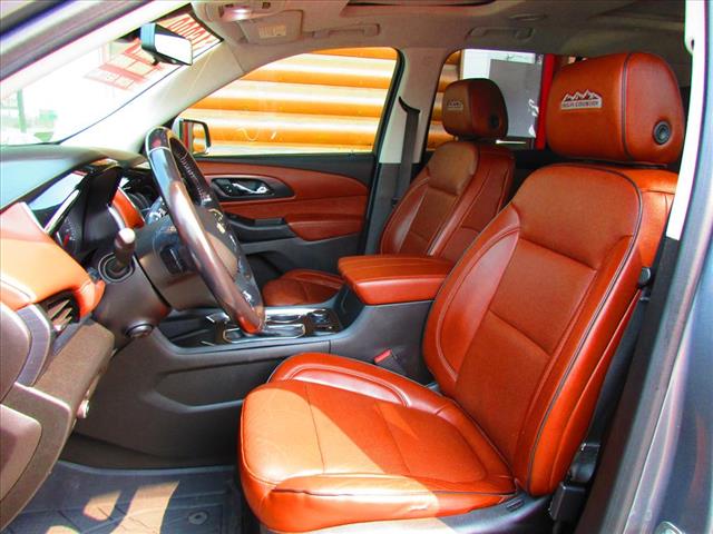 2018 Chevrolet Traverse High Country - Photo 10