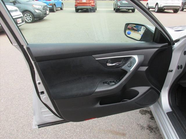 2014 Nissan Altima 2.5 - Photo 10