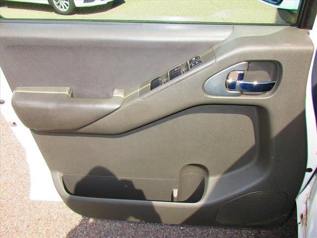 2012 Nissan Frontier PRO-4X - Photo 10