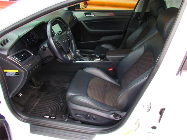 2017 Hyundai SONATA Sport - Photo 10