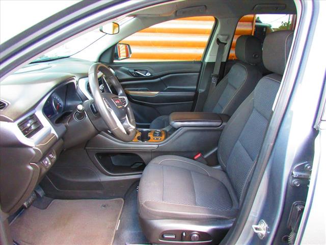 2021 GMC Acadia SLE - Photo 11