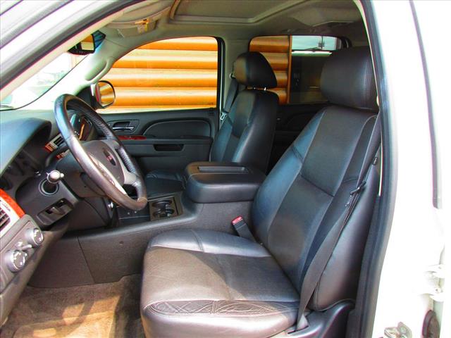 2012 GMC Yukon XL SLT - Photo 11
