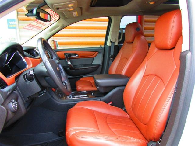 2016 Chevrolet Traverse LTZ - Photo 11