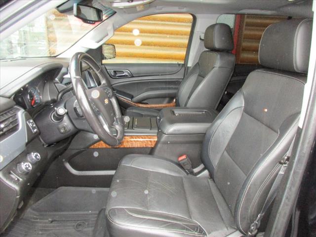 2017 Chevrolet Suburban Premier - Photo 11