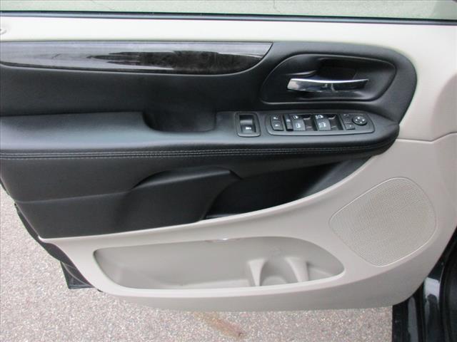 2014 Dodge Grand Caravan SE - Photo 11