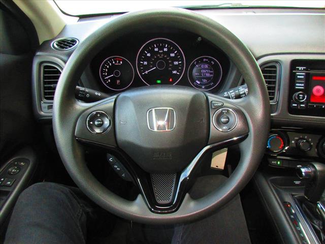 2018 Honda HR-V LX - Photo 11
