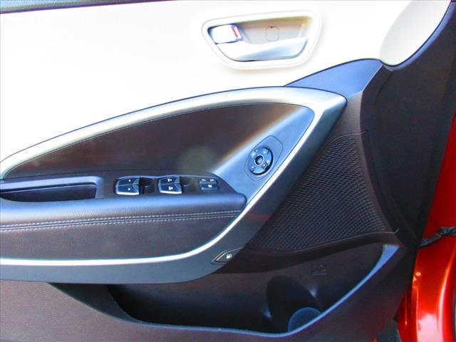 2017 Hyundai SANTA FE Sport 2.4L - Photo 11