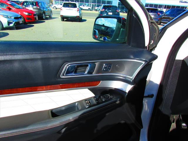 2016 Ford Explorer Platinum - Photo 12
