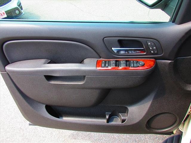 2012 GMC Yukon XL SLT - Photo 12