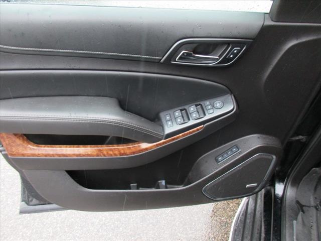 2017 Chevrolet Suburban Premier - Photo 12