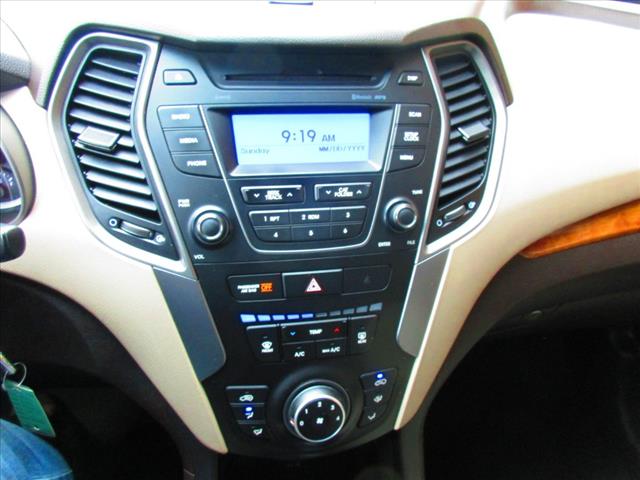 2016 Hyundai SANTA FE Sport 2.4L - Photo 12