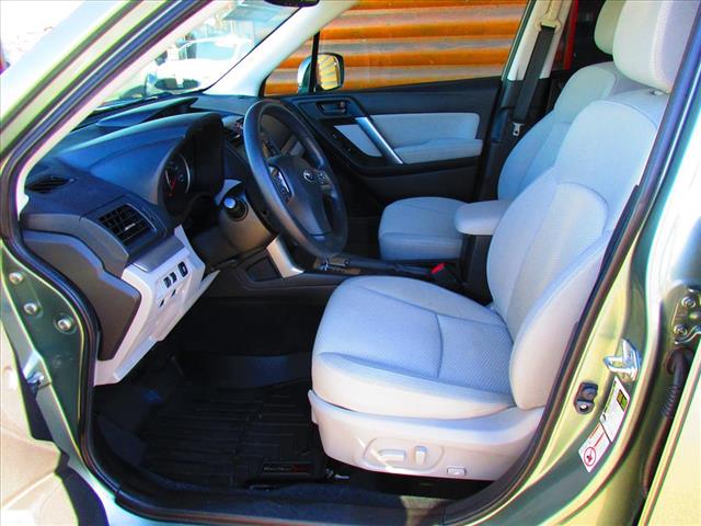 2014 Subaru Forester 2.5i Premium - Photo 12