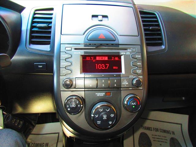 2011 Kia Soul Base - Photo 12