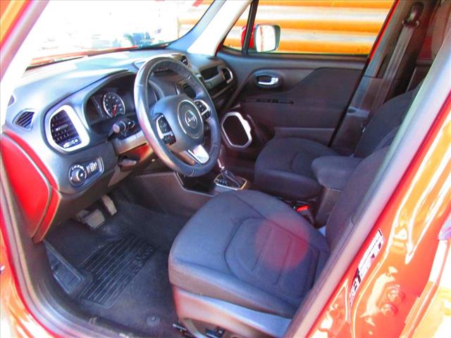 2020 Jeep Renegade Latitude - Photo 12