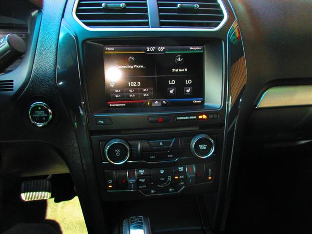 2016 Ford Explorer XLT - Photo 13