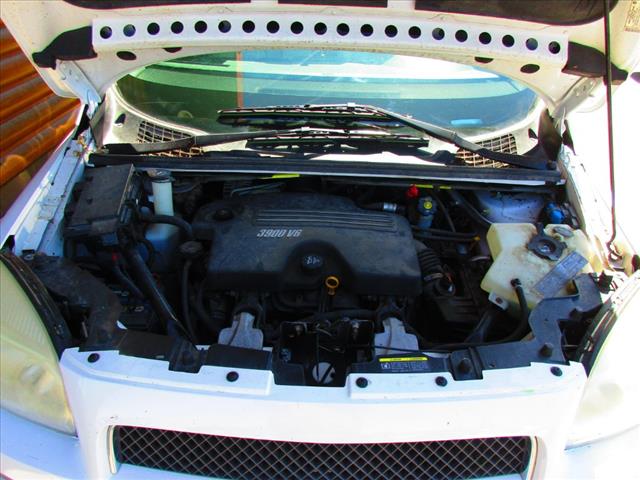 2008 Chevrolet Uplander LS - Photo 13