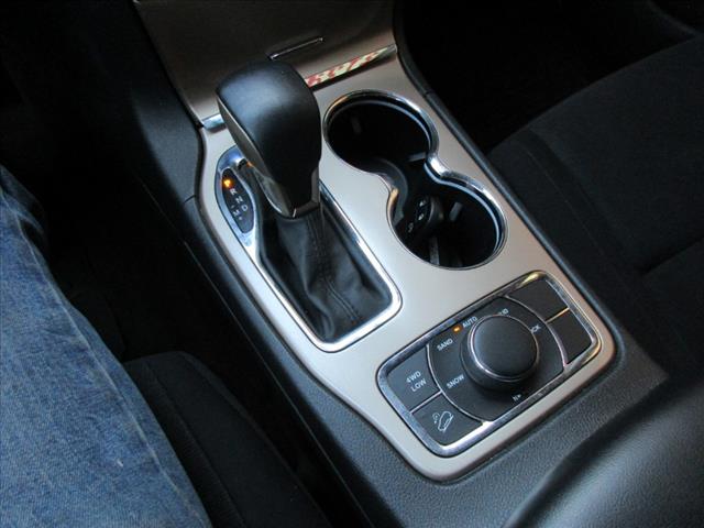 2016 Jeep Grand Cherokee Laredo E - Photo 14