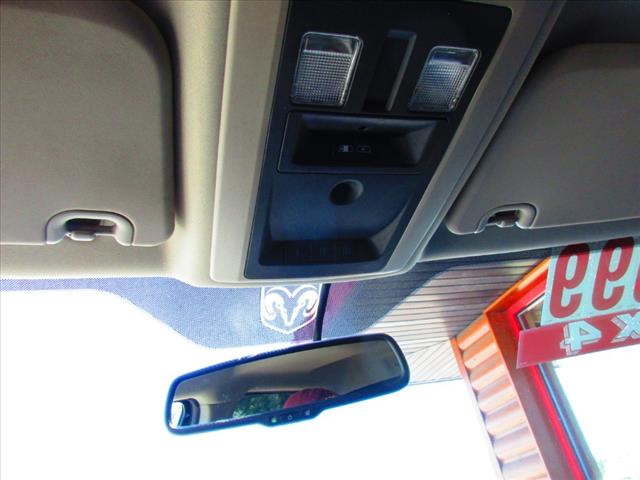 2010 Dodge Ram 1500 SLT - Photo 14