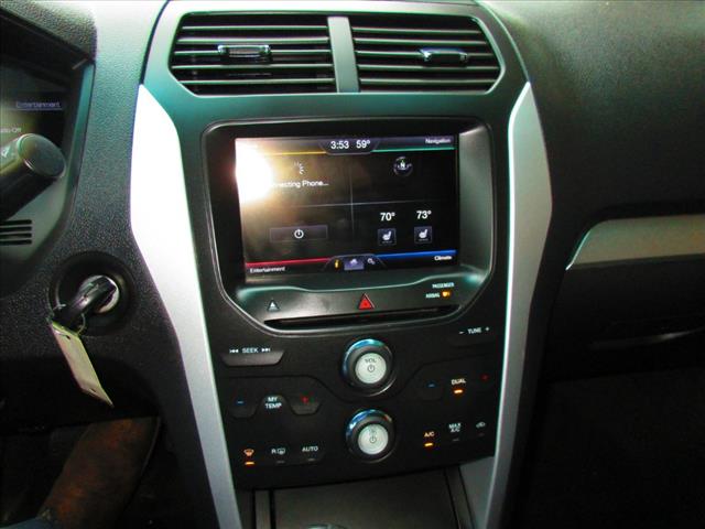 2015 Ford Explorer XLT - Photo 14