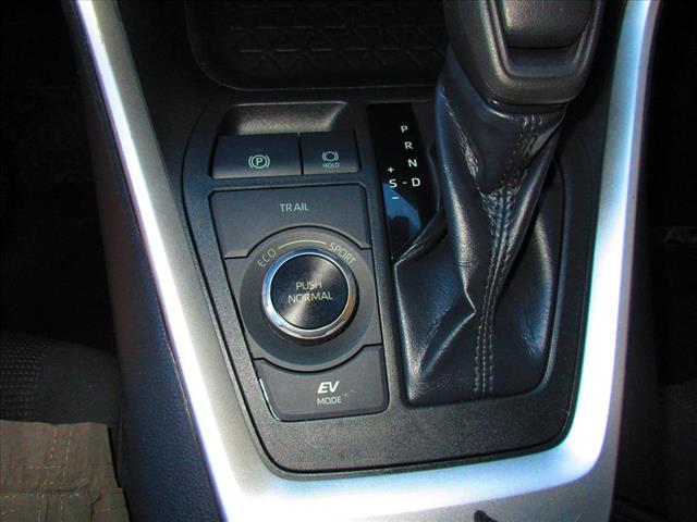 2019 Toyota RAV4 Hybrid LE - Photo 15