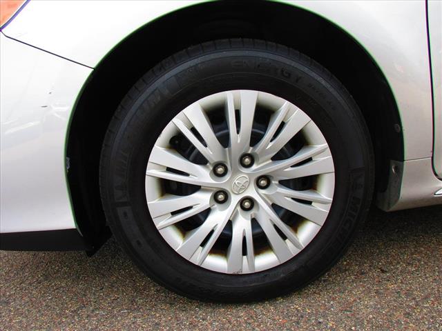 2014 Toyota Camry LE - Photo 15