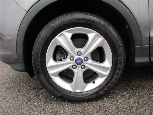 2014 Ford Escape SE - Photo 16