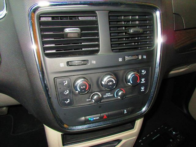 2014 Dodge Grand Caravan SE - Photo 16