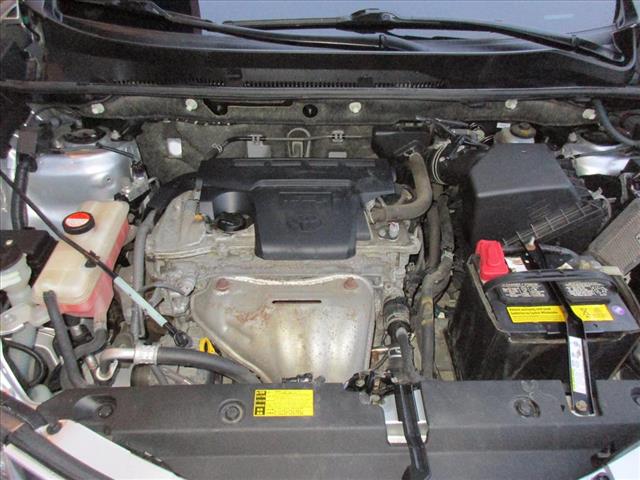 2015 Toyota RAV4 XLE - Photo 16