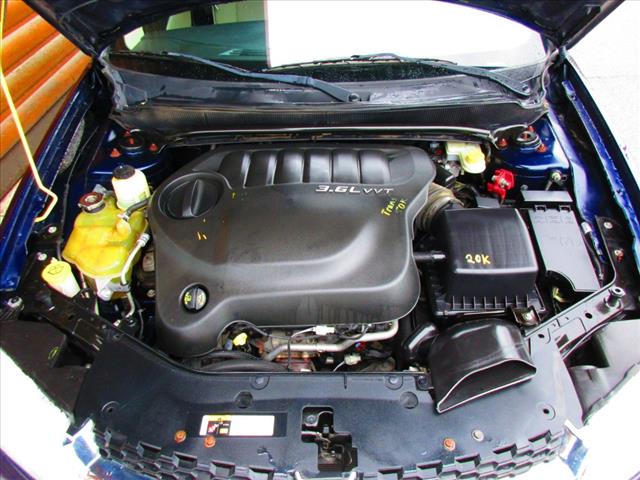 2014 Dodge Avenger SE - Photo 17
