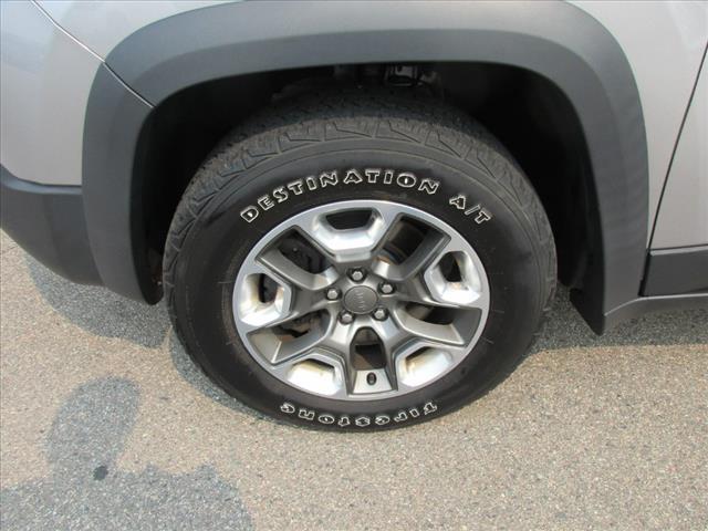 2019 Jeep Cherokee Trailhawk - Photo 17