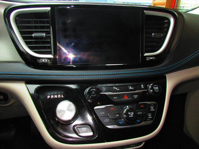 2021 Chrysler Pacifica Touring L - Photo 17