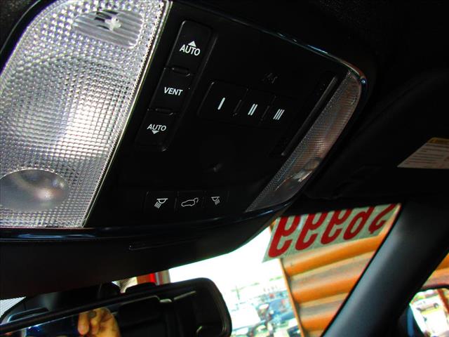 2015 Jeep Grand Cherokee Altitude - Photo 18