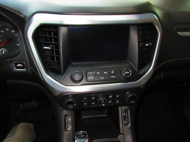 2017 GMC Acadia SLT-1 - Photo 18