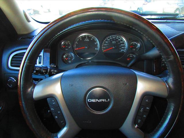 2013 GMC Yukon XL Denali - Photo 18