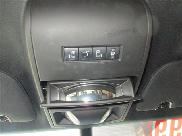 2019 Dodge Grand Caravan SXT - Photo 18