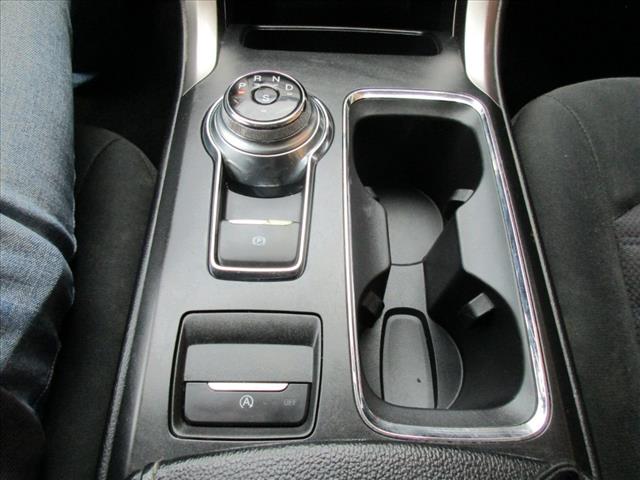 2017 Ford Fusion SE - Photo 18