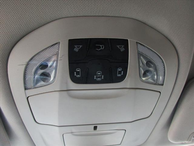 2017 Chrysler Pacifica Touring-L - Photo 19