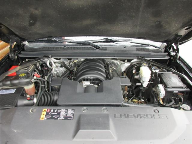 2017 Chevrolet Suburban Premier - Photo 21