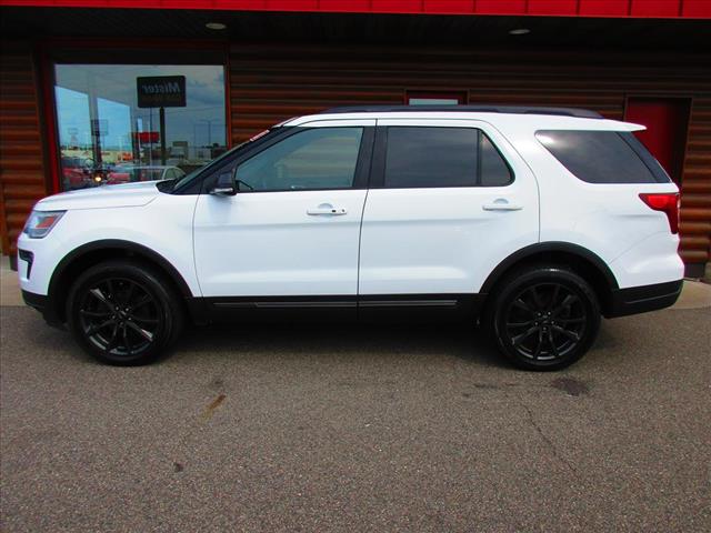 2018 Ford Explorer XLT - Photo 2
