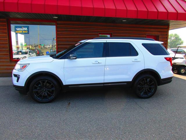 2019 Ford Explorer XLT - Photo 2
