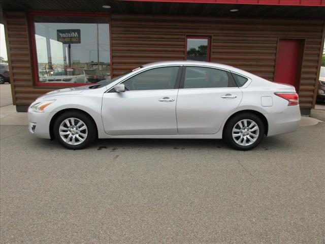 2014 Nissan Altima 2.5 - Photo 2
